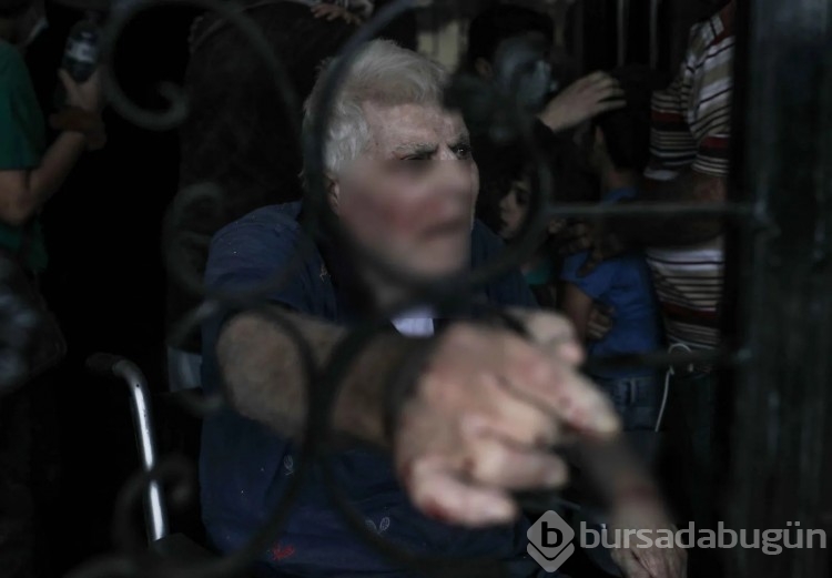 Savaş yerindeki gözyaşı, keder ve çaresizliğin kareleri