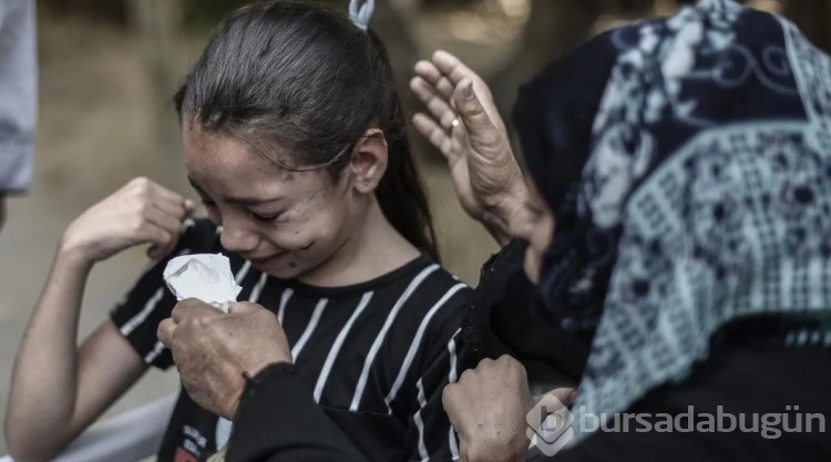 Savaş yerindeki gözyaşı, keder ve çaresizliğin kareleri