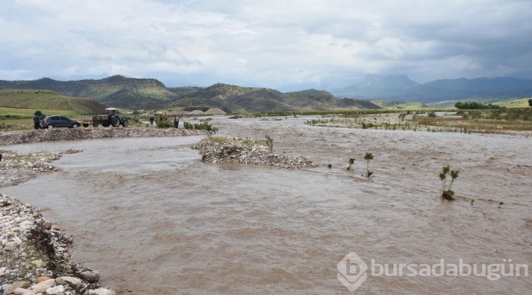 Meteoroloji'den 11 ile sarı uyarı: Su baskınlarına dikkat
