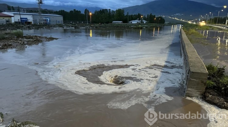 Meteoroloji'den 11 ile sarı uyarı: Su baskınlarına dikkat
