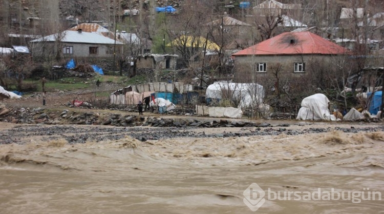 Meteoroloji'den 11 ile sarı uyarı: Su baskınlarına dikkat
