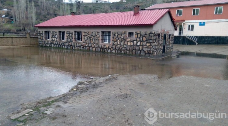 Meteoroloji'den 11 ile sarı uyarı: Su baskınlarına dikkat
