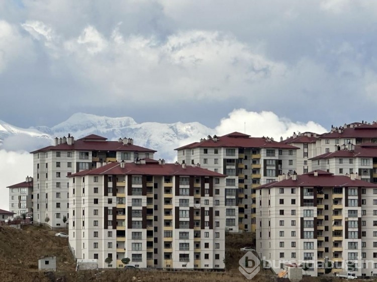 İlçede kar sürprizi!