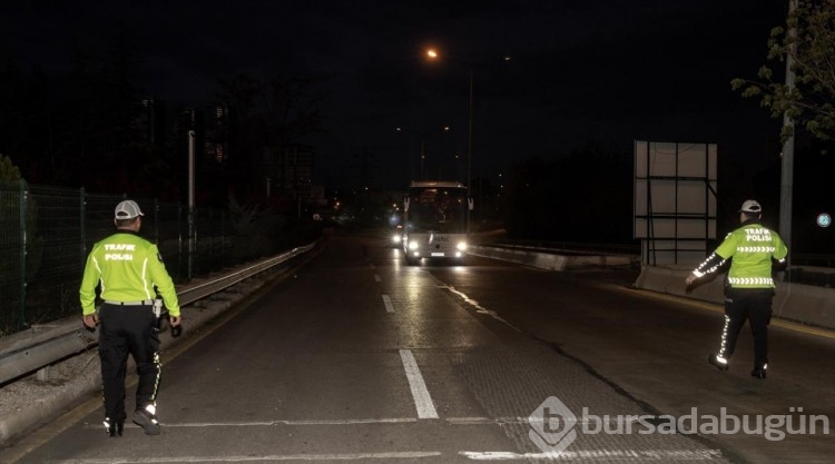Şehirler arası yolcu otobüsleri sivil polisler tarafından denetleniyor