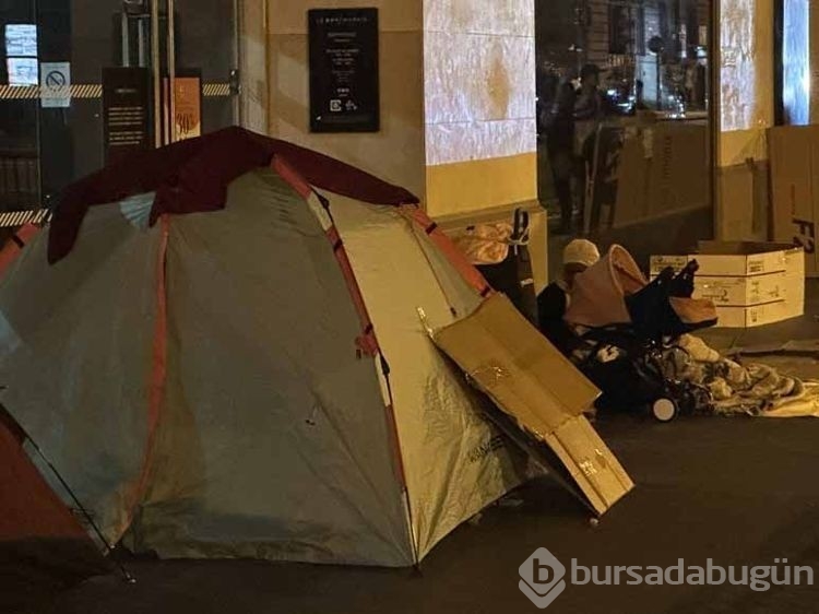 Avrupa'da sokaklar evsizlerle dolu!