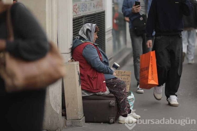 Avrupa'da sokaklar evsizlerle dolu!