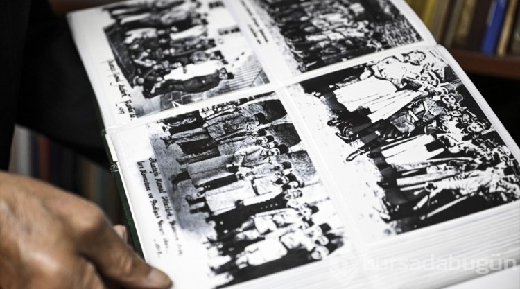 Atatürk'ün TBMM'de dua ettiği fotoğrafın da bulunduğu koleksiyonu TTK'ya bağışladı