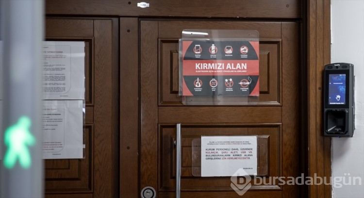 ÖSYM'nin sınav soruları "yüksek güvenlikli" odada hazırlanıyor