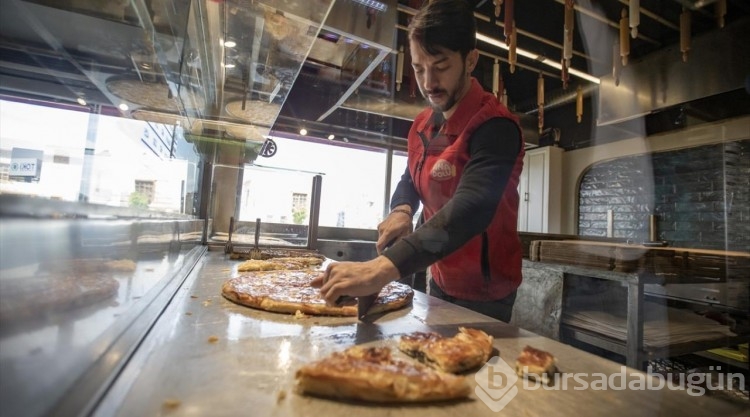 Erzurum'un tescilli lezzetlerini Türkiye'nin dört bir yanına pazarlıyor
