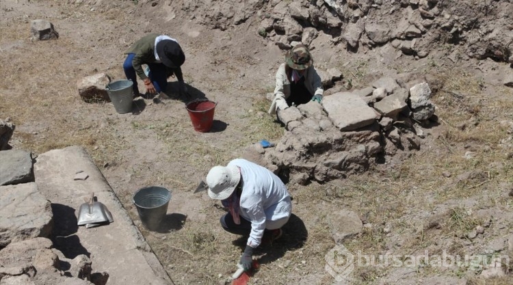 Arkeolojik kazılarda Erken Tunç Çağı'na ait yaşam izlerine ulaşıldı
