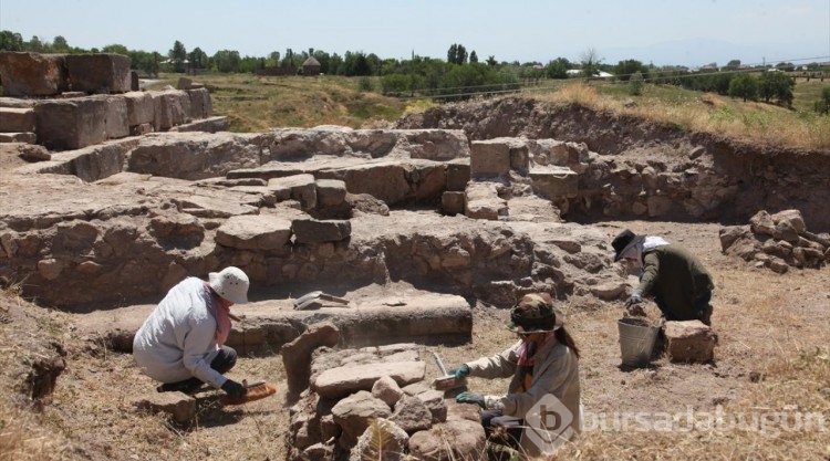 Arkeolojik kazılarda Erken Tunç Çağı'na ait yaşam izlerine ulaşıldı
