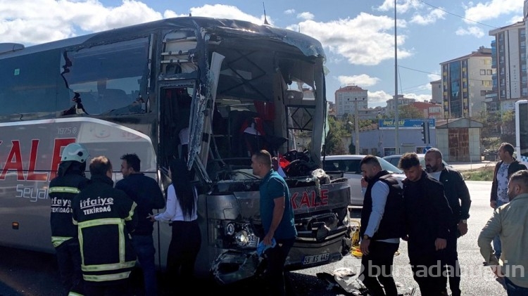 Tekirdağ'da yolcu otobüsüyle TIR çarpıştı