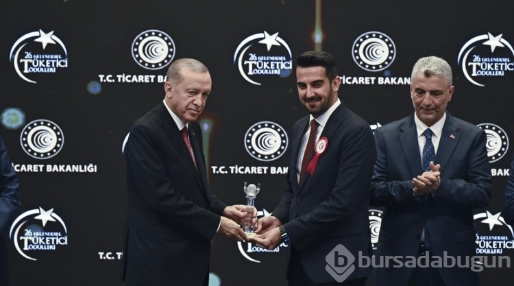 Cumhurbaşkanı Erdoğan, 26. Geleneksel Tüketici Ödülleri Törenine katıldı
