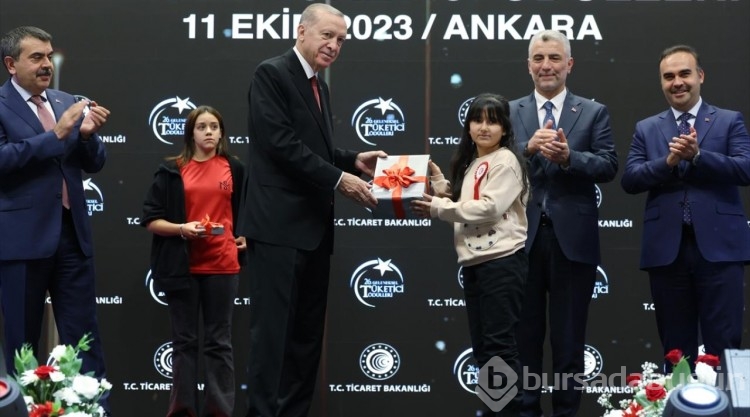 Cumhurbaşkanı Erdoğan, 26. Geleneksel Tüketici Ödülleri Törenine katıldı
