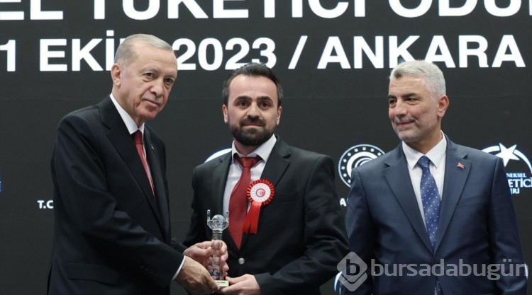 Cumhurbaşkanı Erdoğan, 26. Geleneksel Tüketici Ödülleri Törenine katıldı
