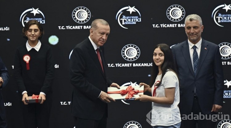 Cumhurbaşkanı Erdoğan, 26. Geleneksel Tüketici Ödülleri Törenine katıldı
