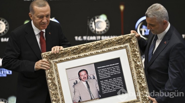 Cumhurbaşkanı Erdoğan, 26. Geleneksel Tüketici Ödülleri Törenine katıldı
