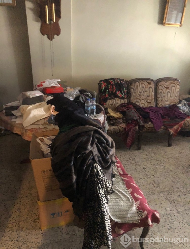 Adana'da çöple dolu ev: "Eşim öldükten sonrasını hatırlamıyorum"