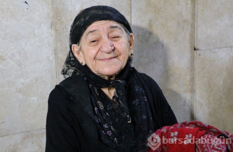 Adana'da çöple dolu ev: "Eşim öldükten sonrasını hatırlamıyorum"