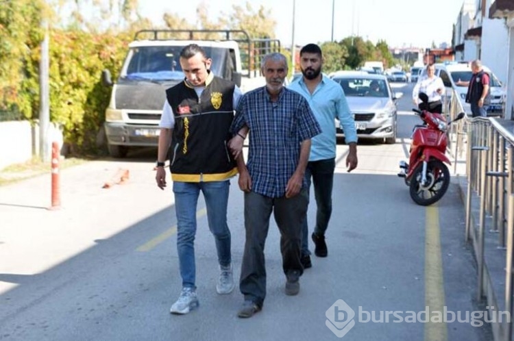Oğlunu sürekli para istediği için öldürmüş
