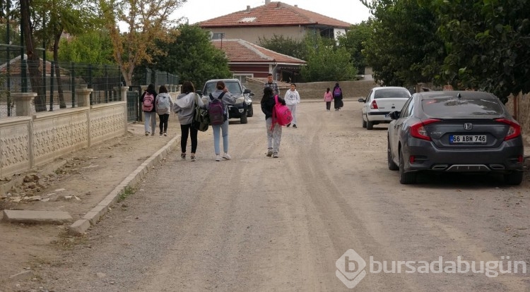Bu ilçede yaşayanlar iç içe bir yaşam sürdürüyor