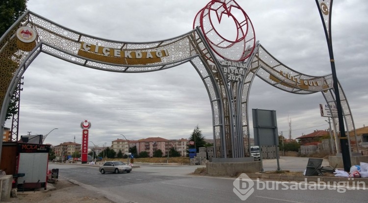 Bu ilçede yaşayanlar iç içe bir yaşam sürdürüyor
