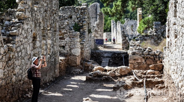"Antik kent koridoru" Antalya'da turizmi 12 aya yayacak
