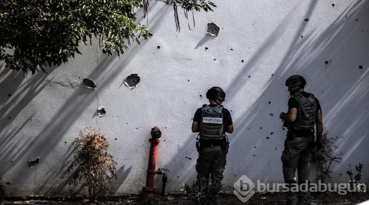 Gazze'deki Filistinli gruplar İsrail'in Sderot şehrine çok sayıda roket attı