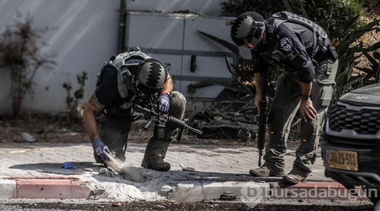 Gazze'deki Filistinli gruplar İsrail'in Sderot şehrine çok sayıda roket attı