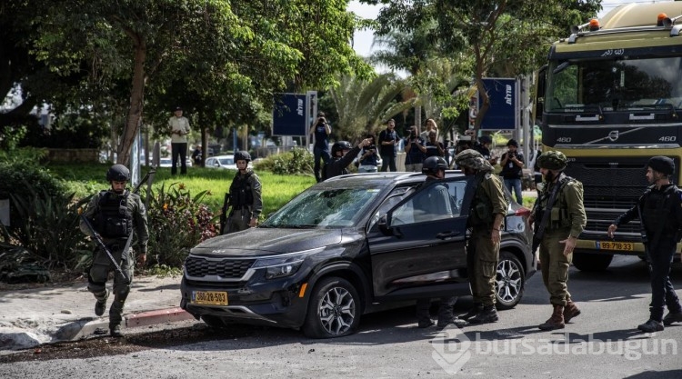 Gazze'deki Filistinli gruplar İsrail'in Sderot şehrine çok sayıda roket attı