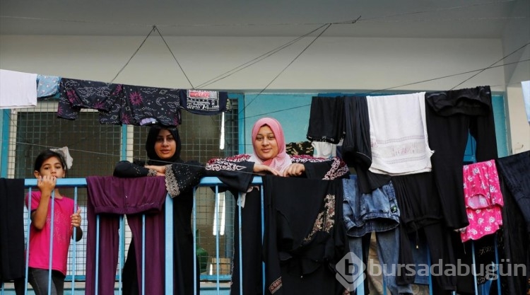 Filistinliler BM binasına sığındı

