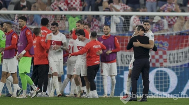 Montella'dan zafer sözleri: Sonuna kadar hak ettiğimiz bir galibiyet aldık