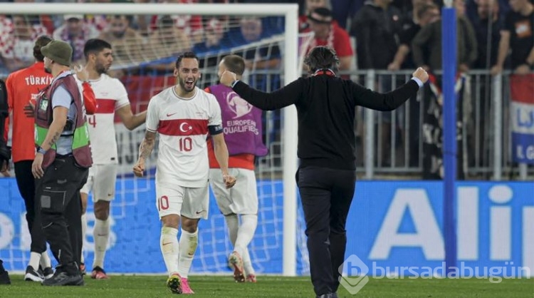 Montella'dan zafer sözleri: Sonuna kadar hak ettiğimiz bir galibiyet aldık