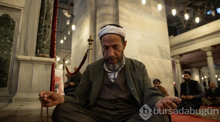 Camilerde Mehmetçik ve Filistin için dua edildi
