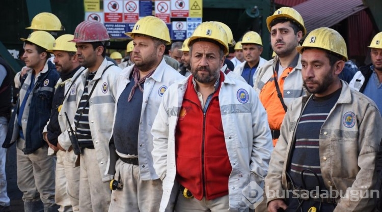 Amasra'daki patlamada hayatını kaybeden 43 madenci anıldı
