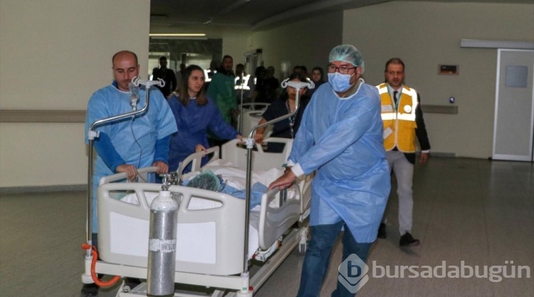 Erzurum Şehir Hastanesi'nde gerçeği aratmayan deprem tatbikatı
