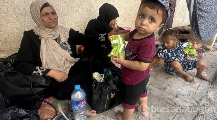 Gazze'de saldırıdan kaçanlar Şifa ve Nasır Hastanesi'ne sığınıyorlar
