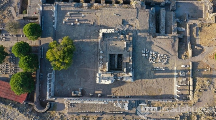 "İzmir'in hazineleri" kazılarla gün yüzüne çıkarılıyor
