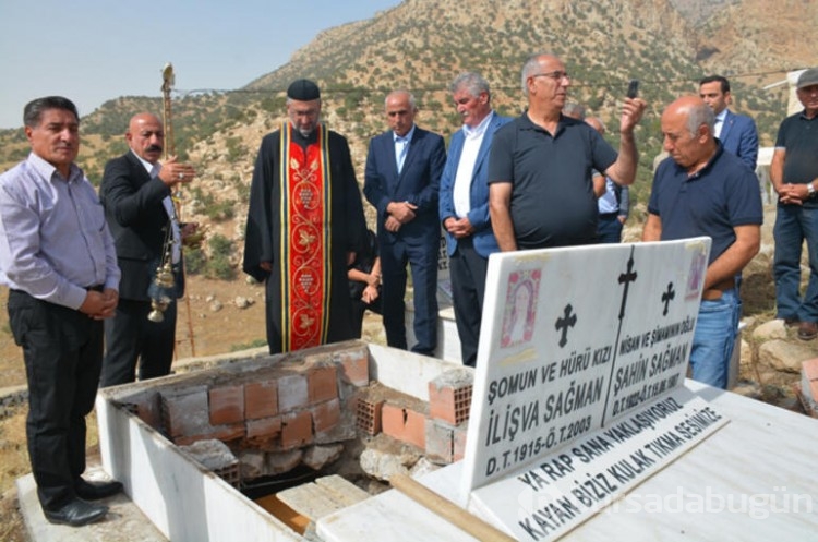 Almanya'da 20 yıl önce ölen Süryani kadının cenazesi, memleketi Silopi'de defnedildi
