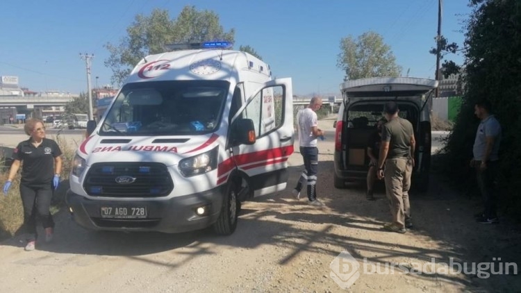 Otomobil almak için geldi, rehin alıp soydular
