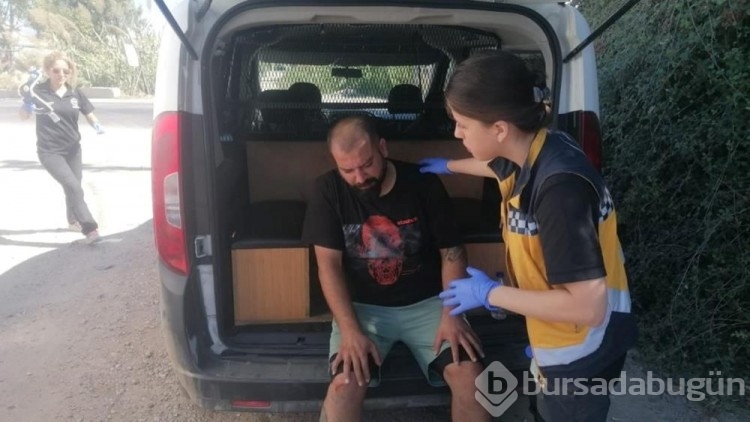 Otomobil almak için geldi, rehin alıp soydular
