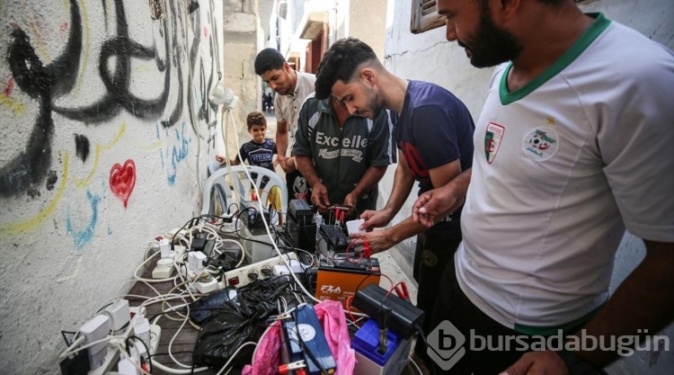 İsrail saldırılarının devam ettiği Gazze'de elektrik sıkıntısı
