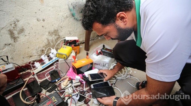 İsrail saldırılarının devam ettiği Gazze'de elektrik sıkıntısı