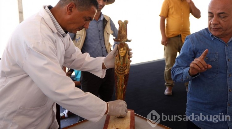 Mısır'ın El Minye vilayetinde yeni eserler keşfedildi