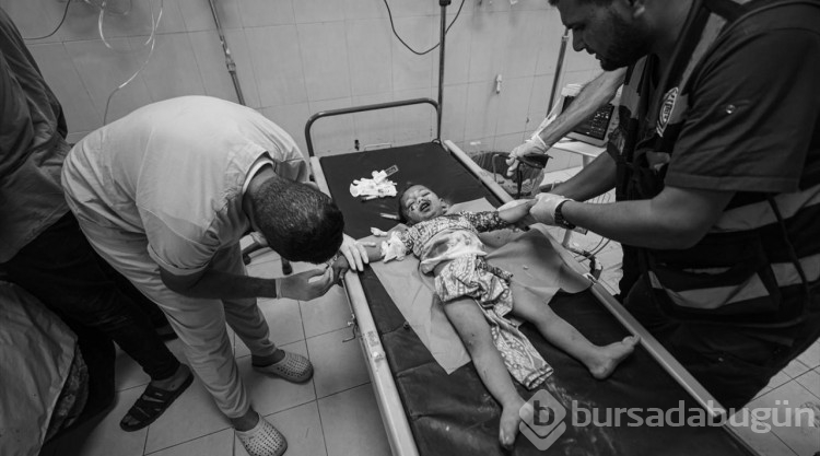 Gazze'deki yaralı siviller Naseer Hastanesi'nde yaşam savaşı veriyor