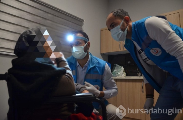 Bursa'da Huzurevi sakinlerinin ağız ve diş taramaları yapıldı