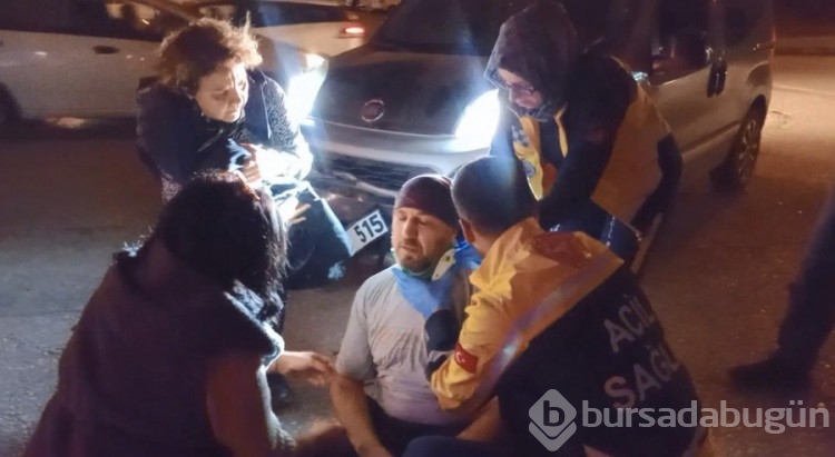 Bursa'da motokurye kazada yaralandı! Ambulans beklerken ailesine haber verdi