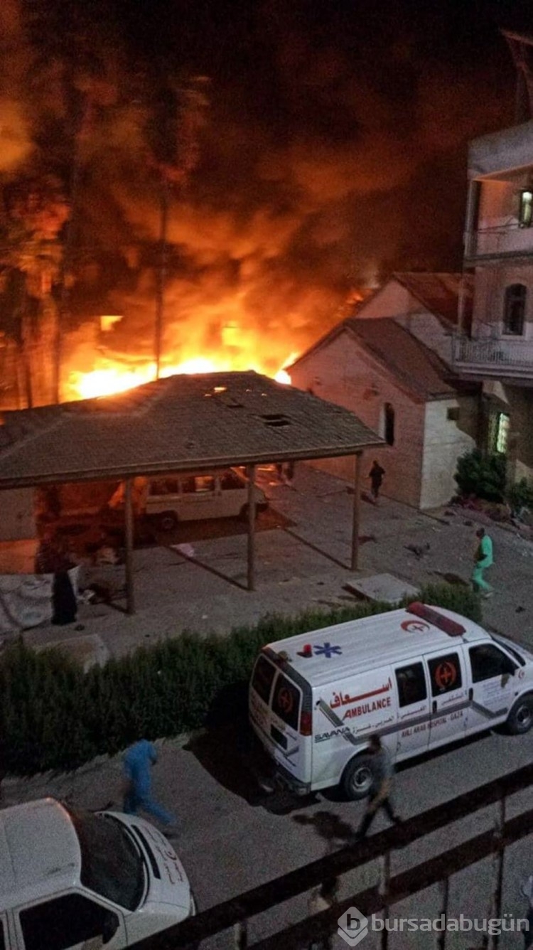 İsrail'in Gazze'deki hastaneye saldırısından ilk görüntüler