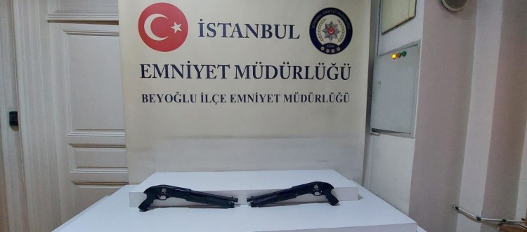 İstanbul'da husumetlisini öldürmesi için tuttuğu kiralık katil, yanlış kişiyi vurdu