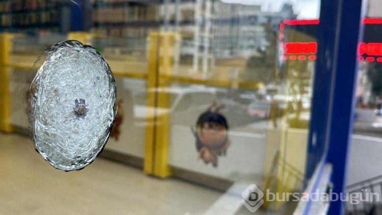 İstanbul'da mağazaya çifte saldırı